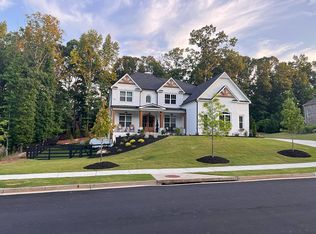 3095 Gray Hawk Ln, Roswell, GA 30076