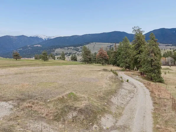 39 Sophie Creek Ln, Eureka, MT 59917
