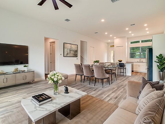 4th image of 1430 Linda Bryant Way