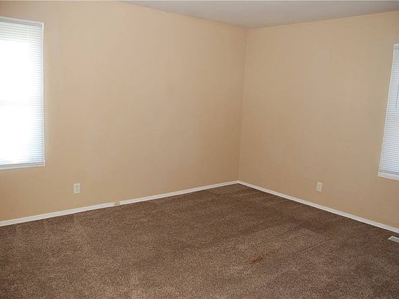 5th image of 3514 N Lynhurst Dr