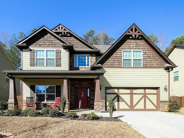 345 Cliffhaven Cir — Photo 1