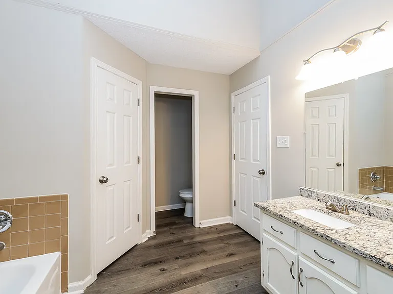 4924 W Hedgewall Cir — Photo 13