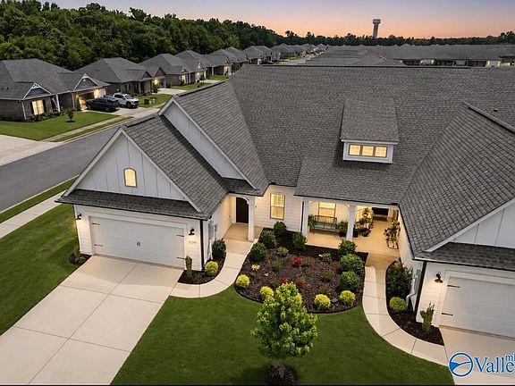 2nd image of 12389 Whitcomb Cir