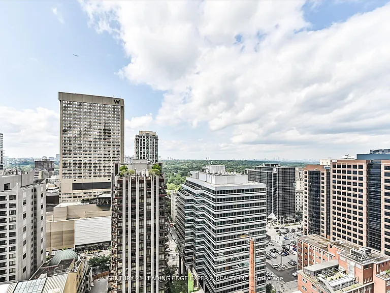 42 Charles St E #2309 — Photo 31
