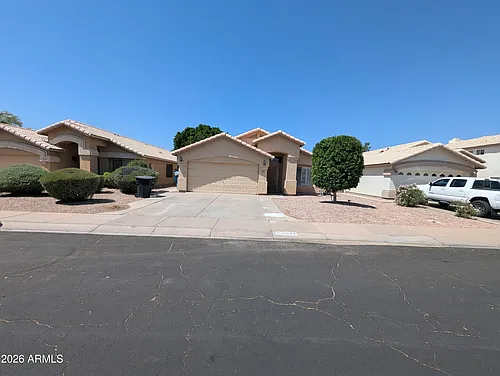 1094 W Heather Ave Photo 1
