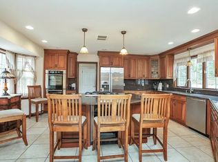 62 Old Quaker Hill Rd, Monroe, NY 10950