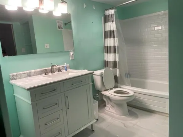 1420 N St NW #213, Washington, DC 20005