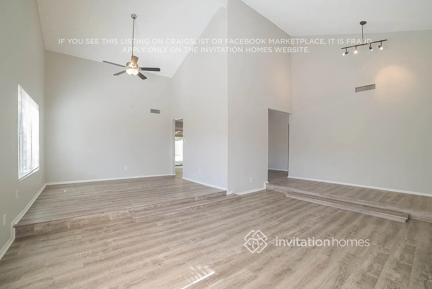 2902 W Sandra Terr Phoenix, AZ 85053 — Photo 3