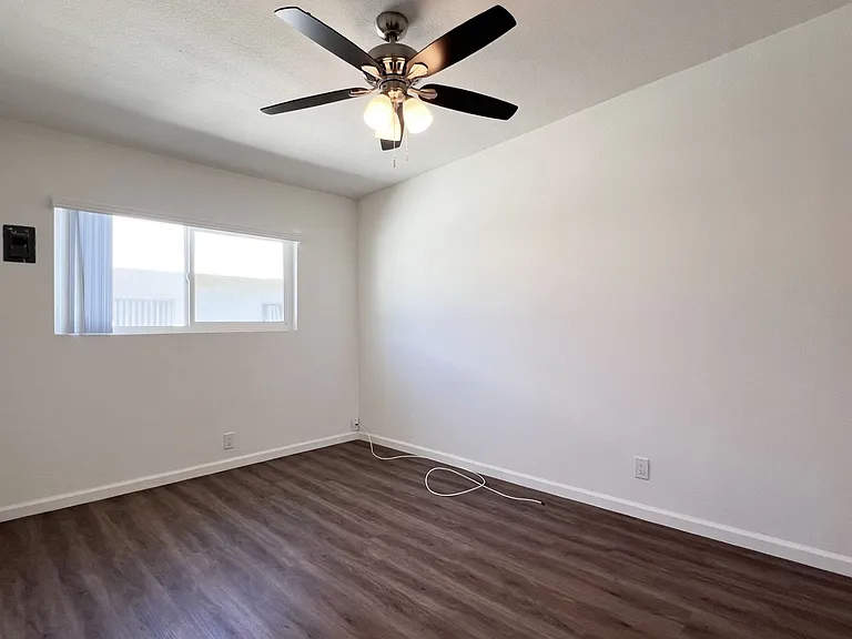 1743 W Malvern Ave #6 — Photo 18
