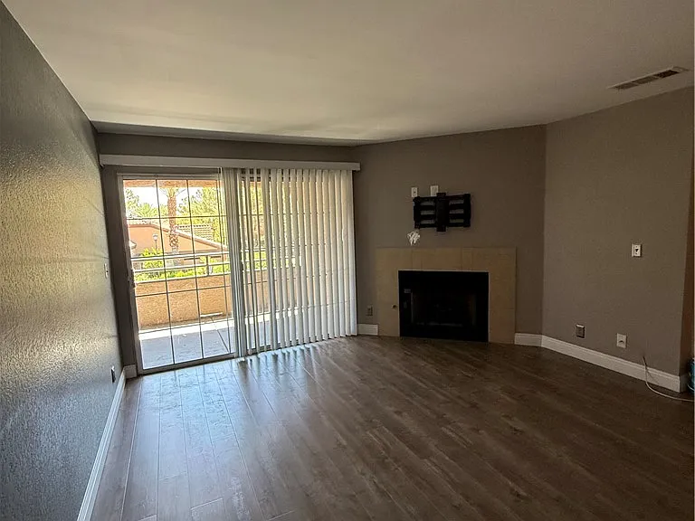 2200 S Fort Apache Rd #2008 — Photo 3