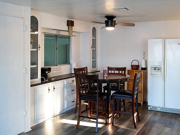 4th image of 280 Columbia Pl #48