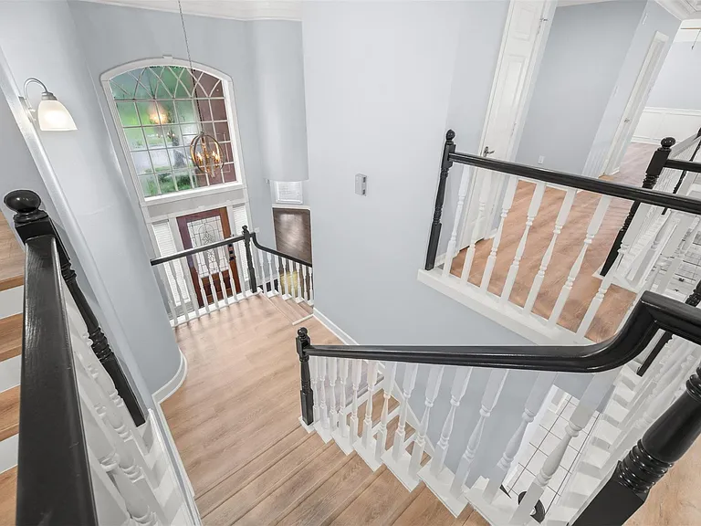 3622 Springhill Ln — Photo 1