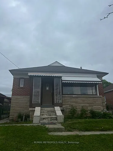 1837 Victoria Park Ave #MAIN Photo 1