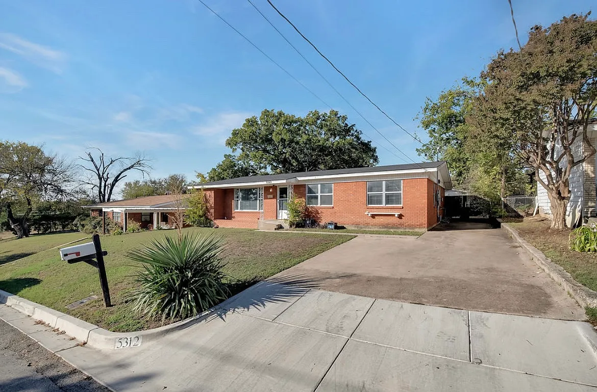 5312 Redbud Ln — Photo 4