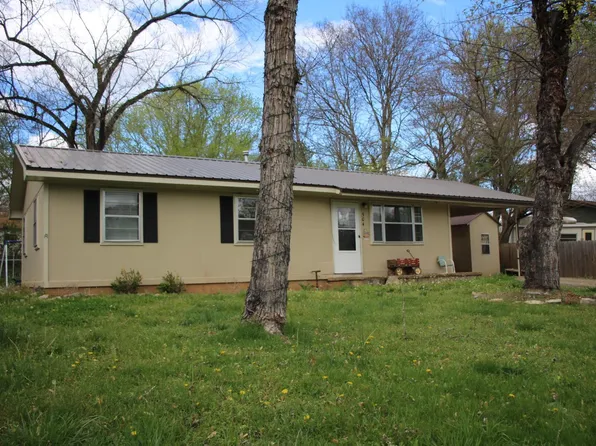 504 Hackberry, Yellville, AR 72687