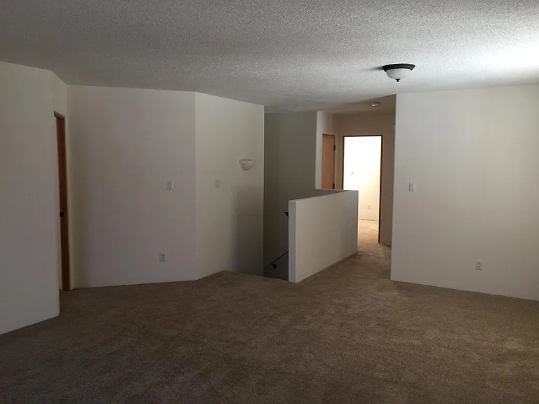 7315 Via Contenta NE — Photo 8