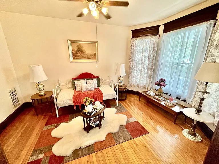 Living Rm