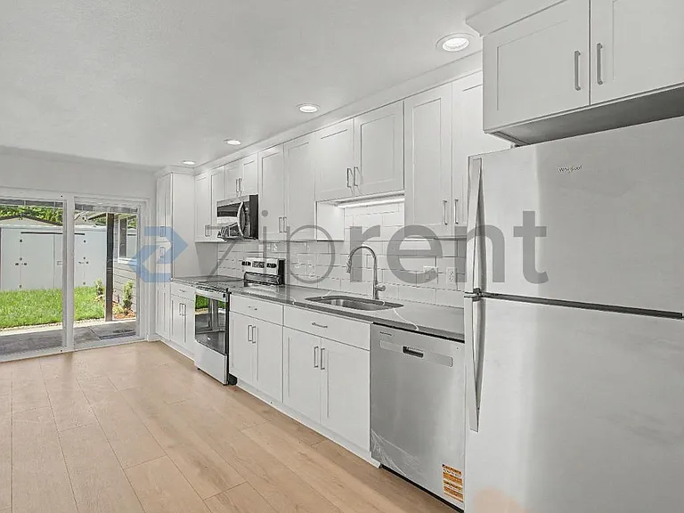 4323 Arnold St NE #4323 — Photo 15