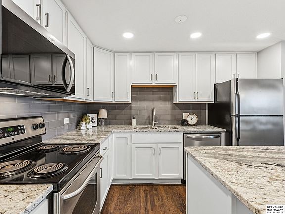 2nd image of 105 N 31st Ave APT 405