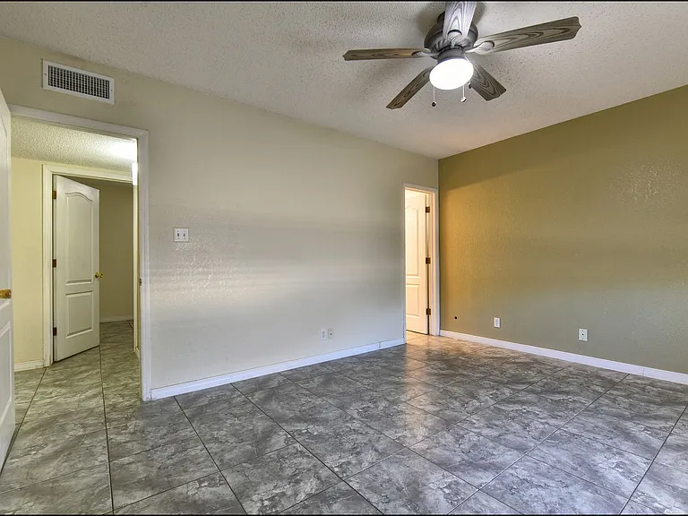 7317 Desierto Rico Ave — Photo 23