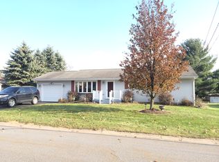 161 Shadetree Rd, Shavertown, PA 18708