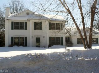 1758 Oakvale Dr SW, Wyoming, MI 49519