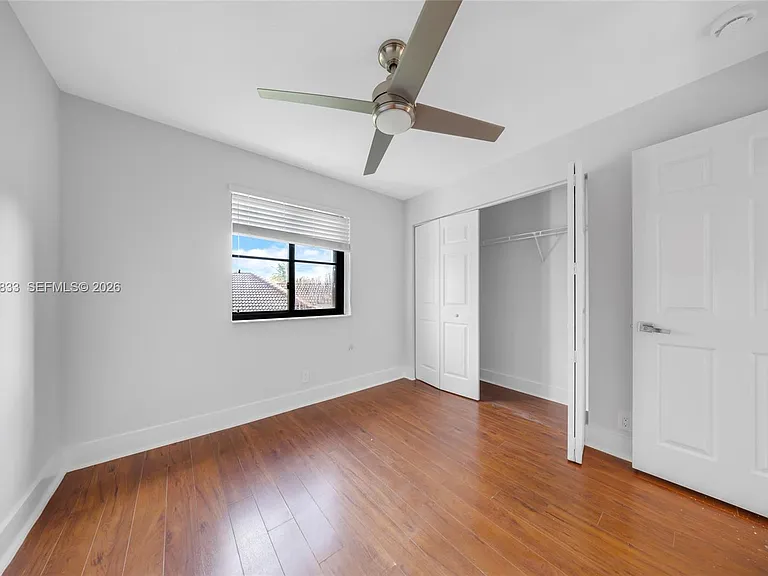 1538 Tamarind Ct — Photo 8