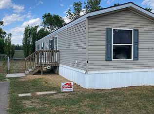 3112 Twin City Dr, Mandan, ND 58554