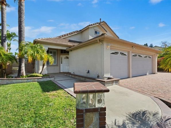 2446 Calle Bienvenida