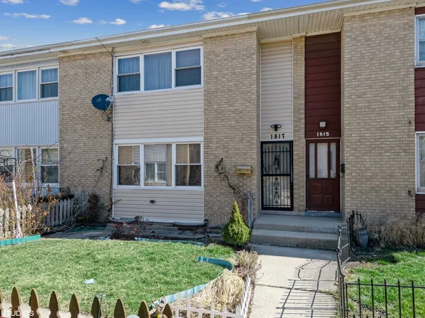 1817 N 14th Ct, Melrose Park, IL 60160