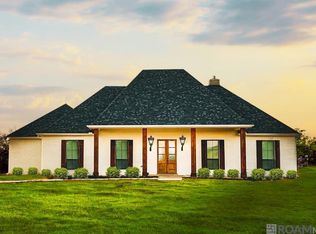 11157 Toria Ln, Saint Amant, LA 70774