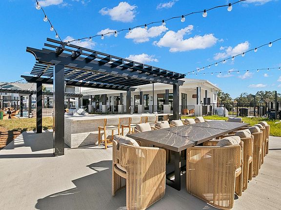 Al Fresco Dining & Grilling Station