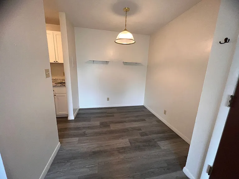 3117 University Dr #H — Photo 3