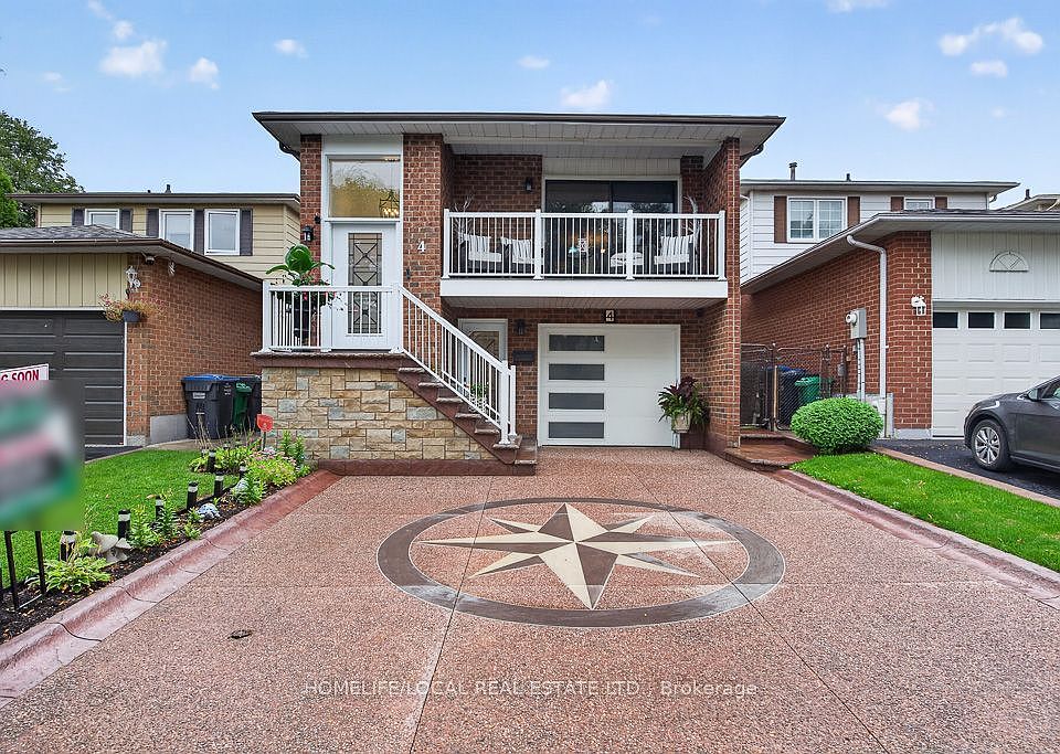 1st image of 4 Martindale Cres