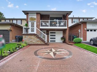 4 Martindale Cres, Brampton, ON L6X2T9