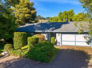 2064 Bordeaux Ln, Half Moon Bay, CA 94019
