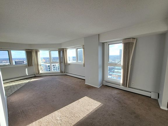 2nd image of 433 7th St S #2227