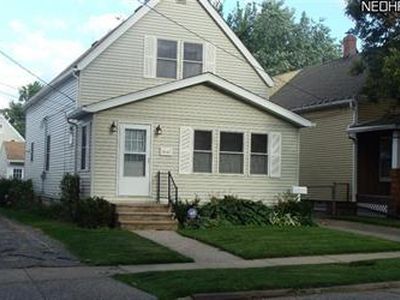 3647 W 48th St, Cleveland, OH, 44102