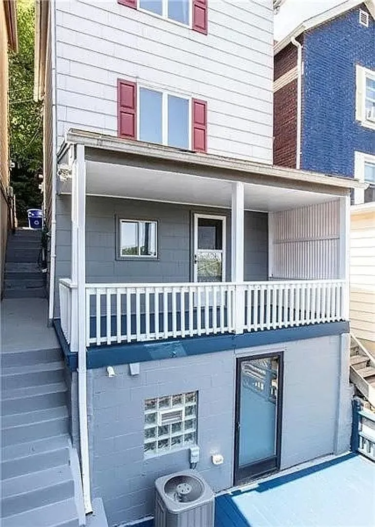 Upper Lawrenceville - 2 Bedrooms 1.5 Baths. Available August 2026 — Photo 2