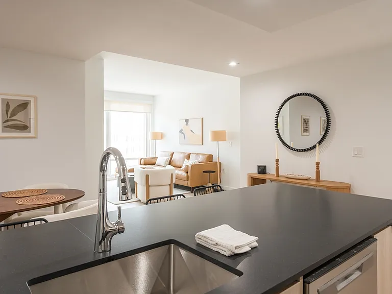 975 Nostrand Ave #440 — Photo 3