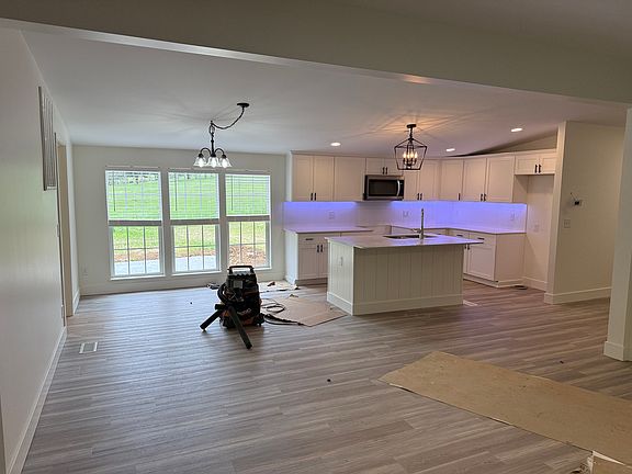 5th image of 2430 Little Hickman Rd