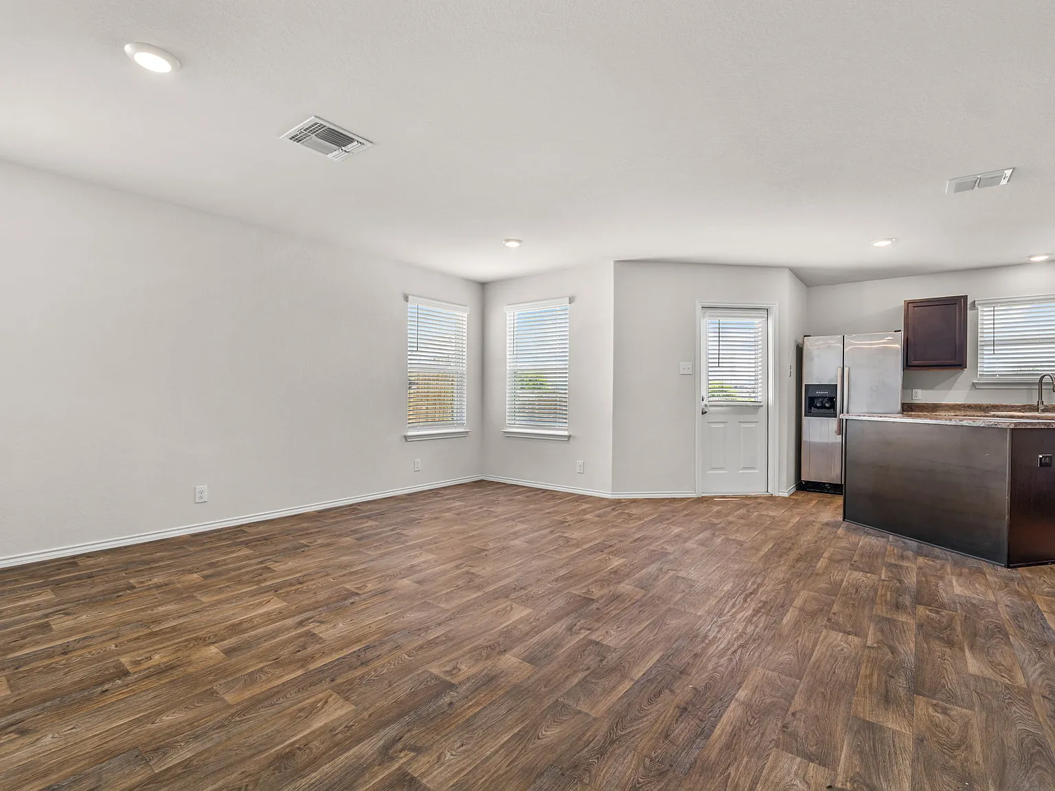 8242 Blue Canal - 1 — Photo 2