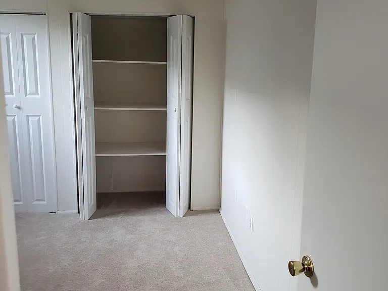 9524 Miranda Ct — Photo 30