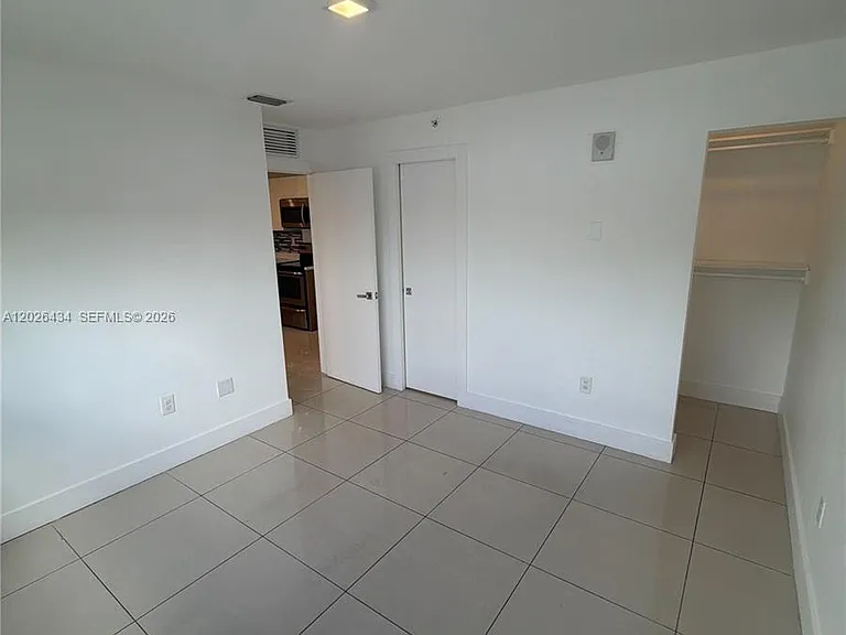 821 SW 18th Ave #304 — Photo 6