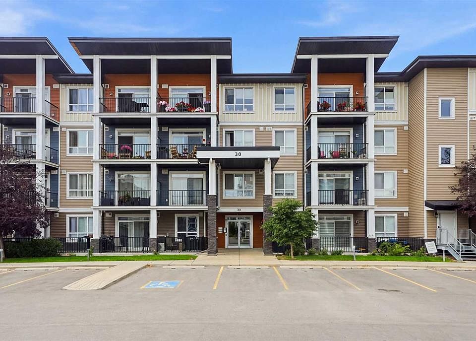 1st image of 30 SW Walgrove Walk SE #202
