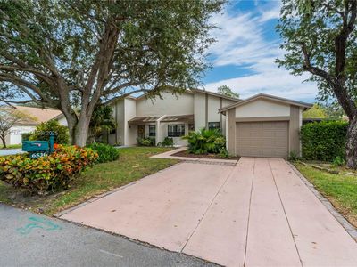 6530 NW 4th St, Plantation, FL, 33317