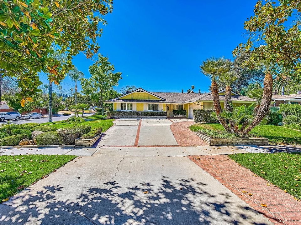 1st image of 672 E Palm Ave