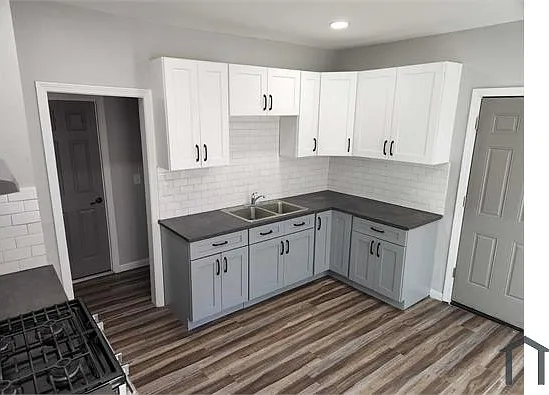 3788 Main St — Photo 1