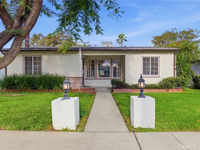 16753 Magnolia Blvd, Encino, CA, 91436