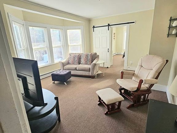5th image of 104 Main St #2